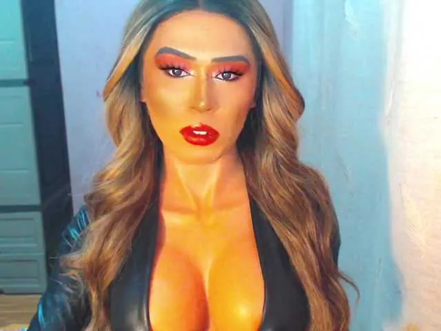 Live sex webcam photo for Lustscarlettex #293102332