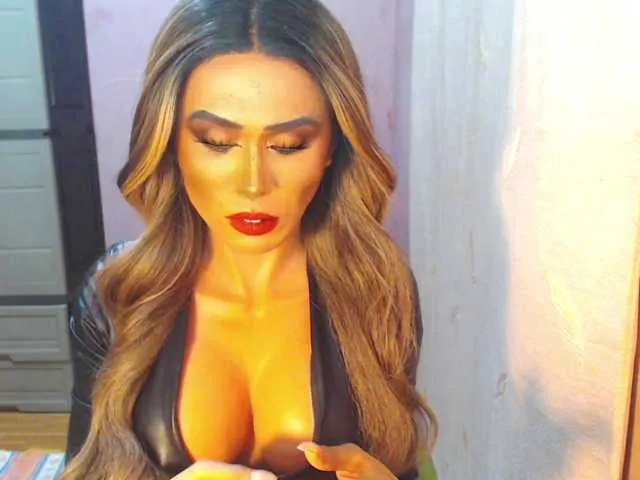Live sex webcam photo for Lustscarlettex #293208946