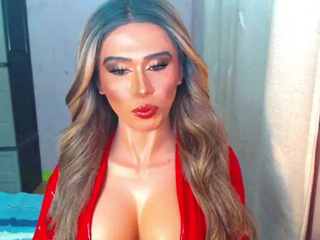 Live sex webcam photo for Lustscarlettex #293980001