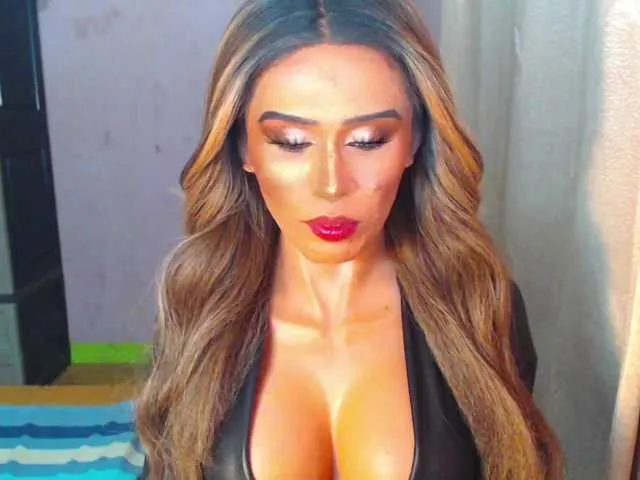 Live sex webcam photo for Lustscarlettex #294020701