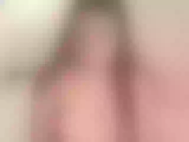 Live sex webcam photo for Luu-queen #272213975