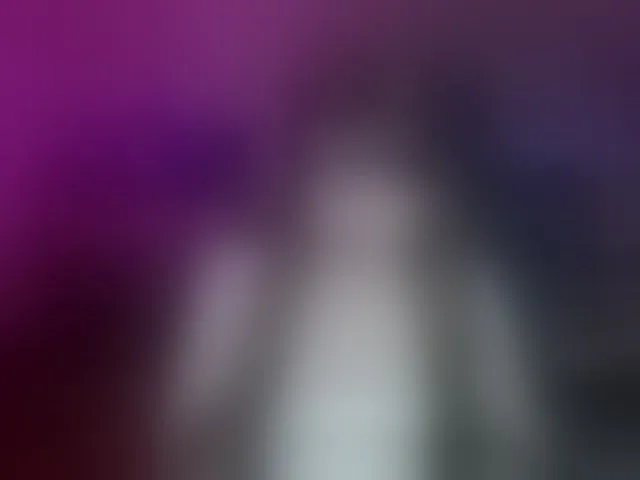 Live sex webcam photo for Luucy #293698141