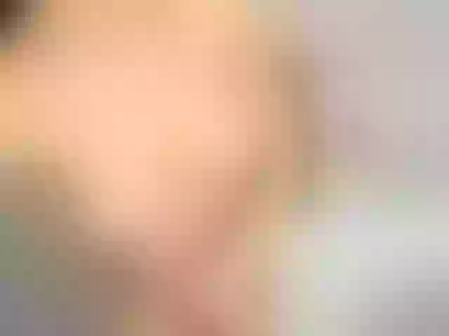 Live sex webcam photo for LuvC #273329420