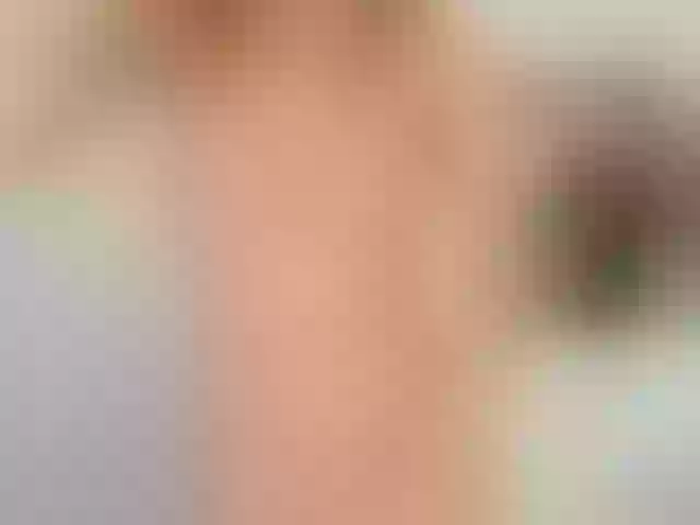Live sex webcam photo for LuvC #276279419