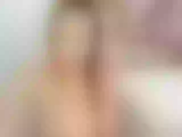 Live sex webcam photo for LuvC #277805615