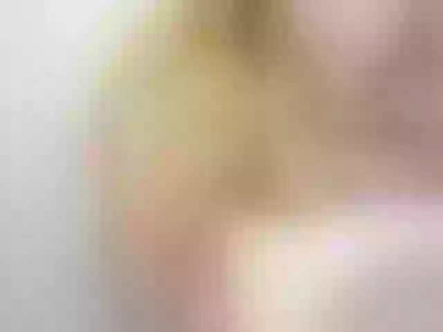 Live sex webcam photo for LuvC #277940423