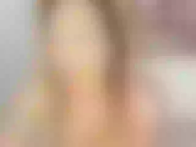 Live sex webcam photo for LuvC #277981057