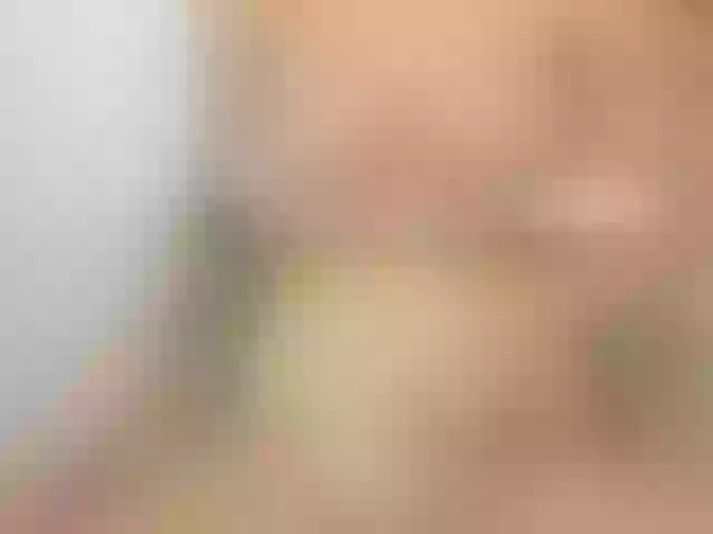 Live sex webcam photo for LuvC #289443933