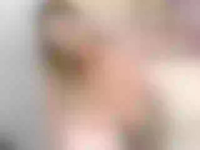 Live sex webcam photo for LuvC #290642390