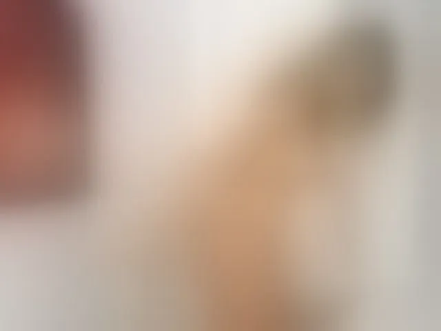 Live sex webcam photo for LuvC #293430732