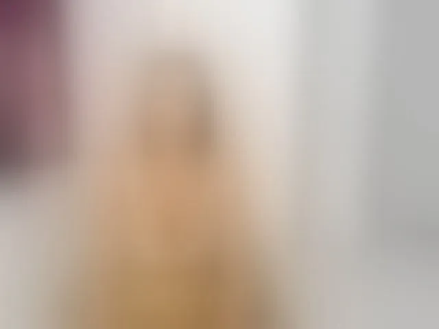 Live sex webcam photo for LuvC #293718467