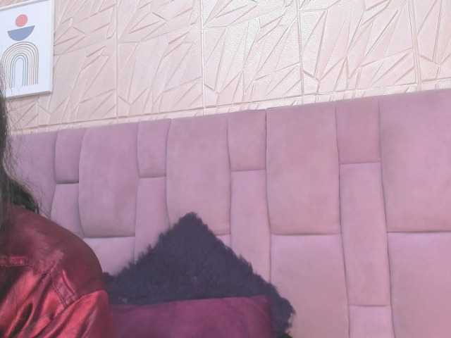 Live sex webcam photo for Luya-Jhonson #276278345