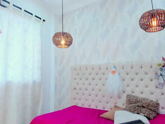 Live sex webcam photo for Luya-Jhonson #276968659
