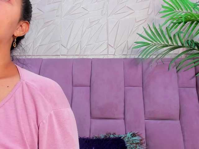 Live sex webcam photo for Luya-Jhonson #289015416