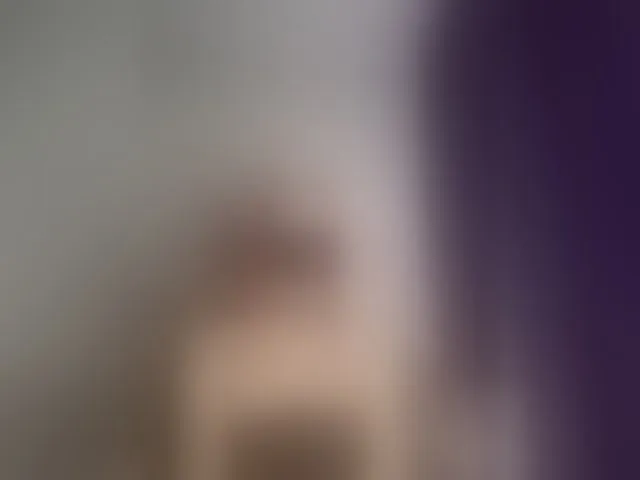 Live sex webcam photo for LuybiMenya #293693238
