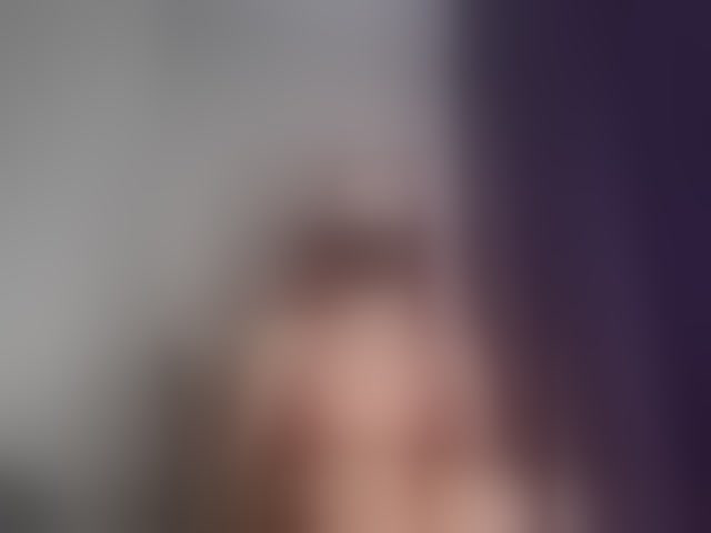 Live sex webcam photo for LuybiMenya #293975651