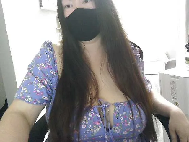 Live sex webcam photo for Lyana #293969089