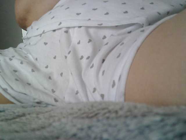 Live sex webcam photo for Lyana #294289383