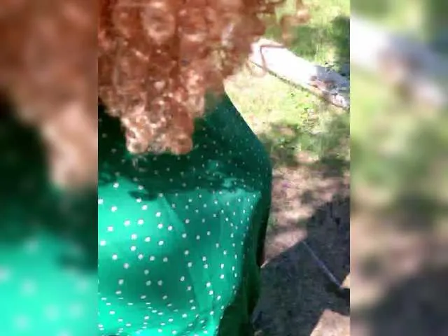 Live sex webcam photo for LylliSissy #281837071