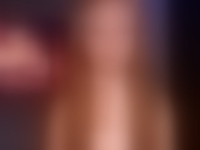 Live sex webcam photo for LyndseyShinkle #293884392