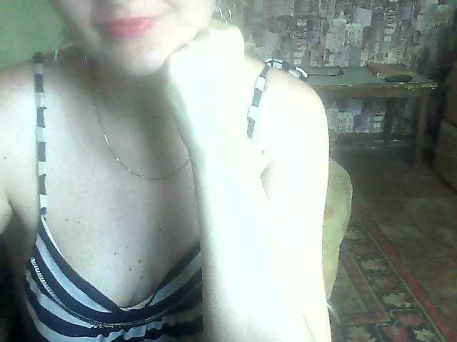 Live sex webcam photo for LynnYana #278301829