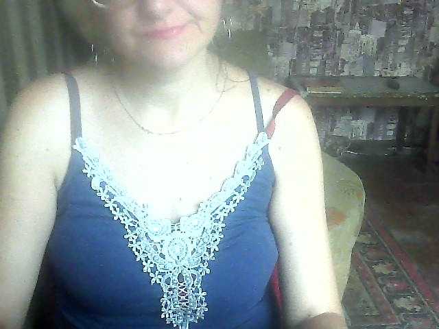 Live sex webcam photo for LynnYana #288692457