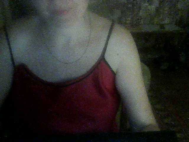 Live sex webcam photo for LynnYana #288936425