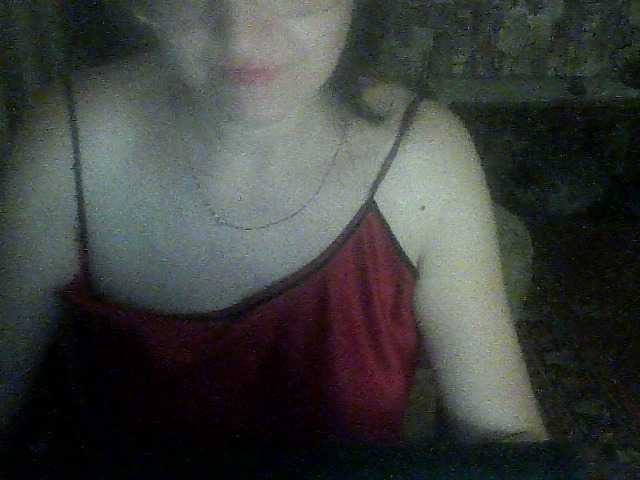 Live sex webcam photo for LynnYana #290002143