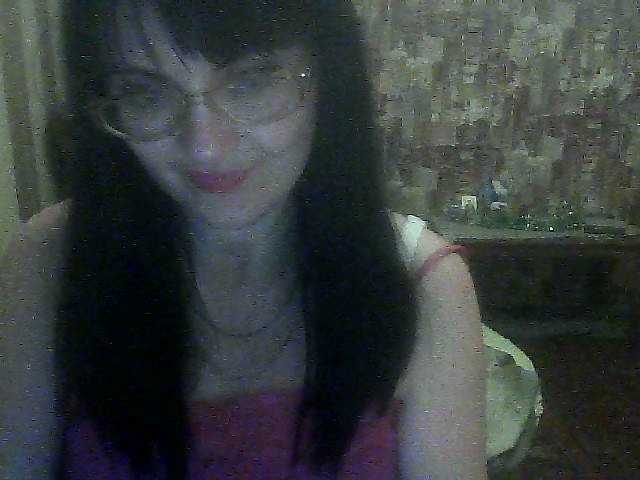 Live sex webcam photo for LynnYana #290388480