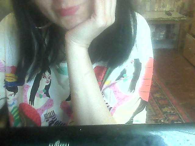 Live sex webcam photo for LynnYana #291062946