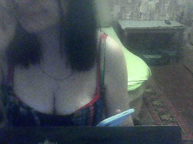 Live sex webcam photo for LynnYana #291233398