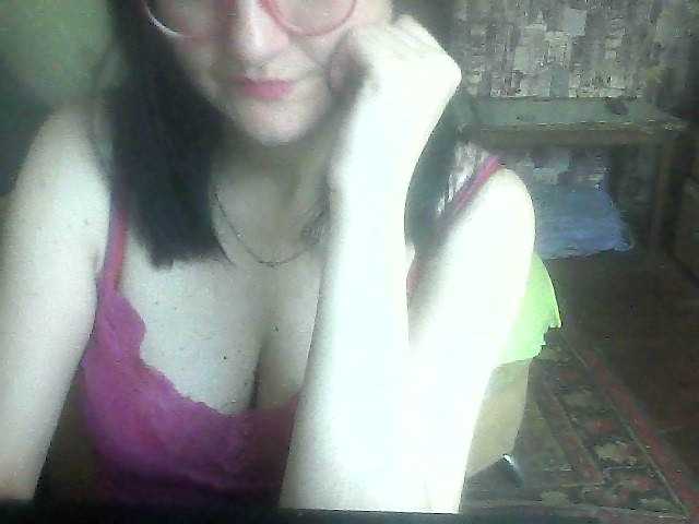 Live sex webcam photo for LynnYana #291391025