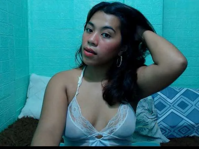 Live sex webcam photo for LynsKaye #293917152