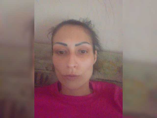 Live sex webcam photo for Lyolya2205 #273560600