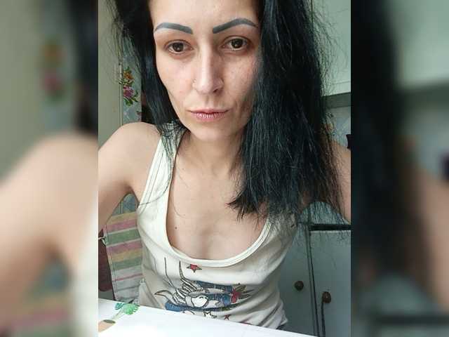 Live sex webcam photo for Lyolya2205 #273590174