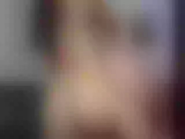 Live sex webcam photo for Lyortiz #272533362