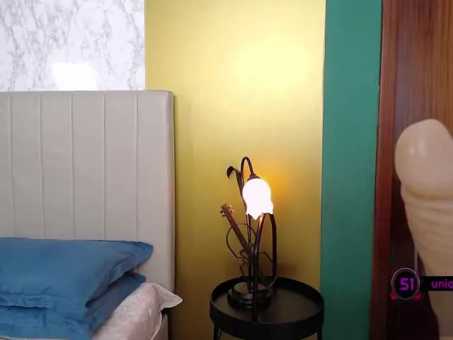 Live sex webcam photo for LyraPhoenix #272277303