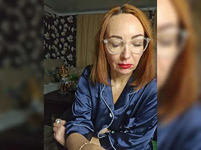 Live sex webcam photo for Lyubachka #277566384