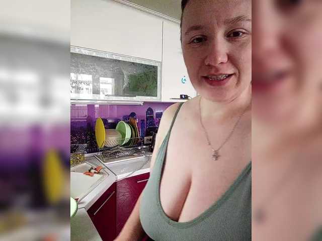 Live sex webcam photo for Lyubov1908 #290005873