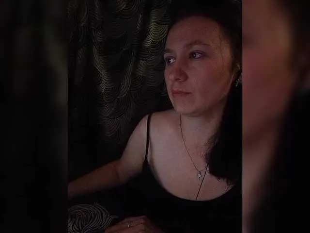 Live sex webcam photo for Lyubov1908 #290030929