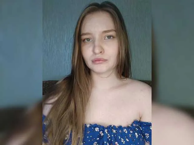 Live sex webcam photo for M-E-L-I-S-S-A #290459307