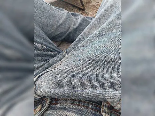 Live sex webcam photo for M0rtred-1 #276863836