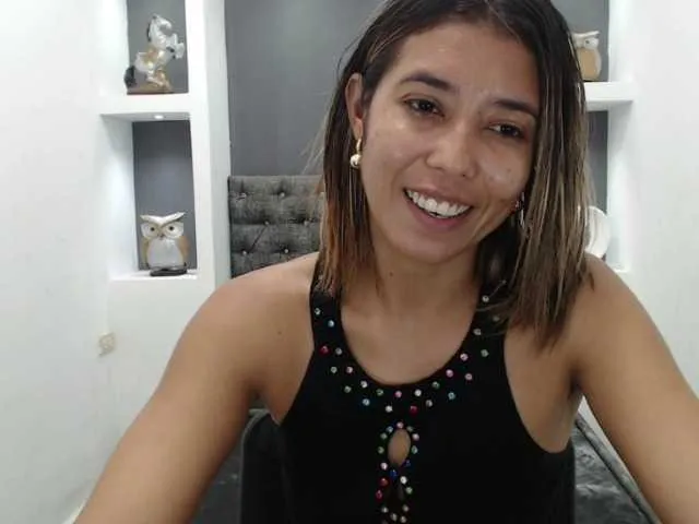 Live sex webcam photo for M3gara #278083928