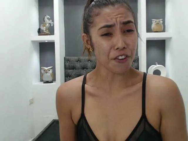 Live sex webcam photo for M3gara #278095423