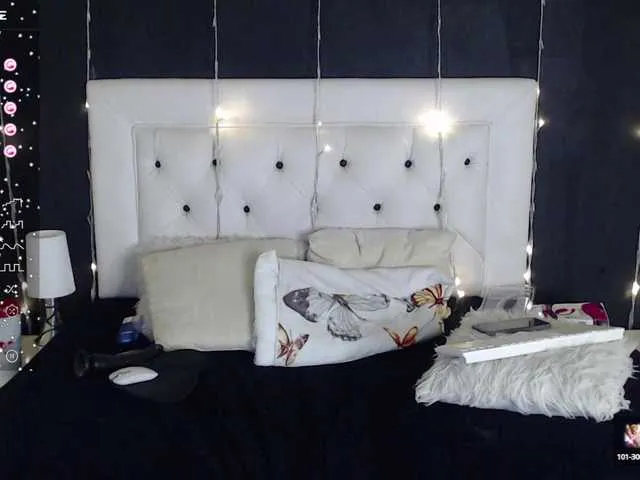 Live sex webcam photo for MAAFEE #277756018