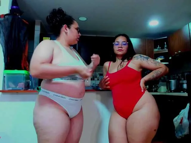 Live sex webcam photo for MABELANDDANNY #292105474