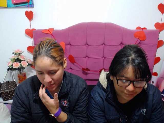 Live sex webcam photo for MADISONXANDER #272551769