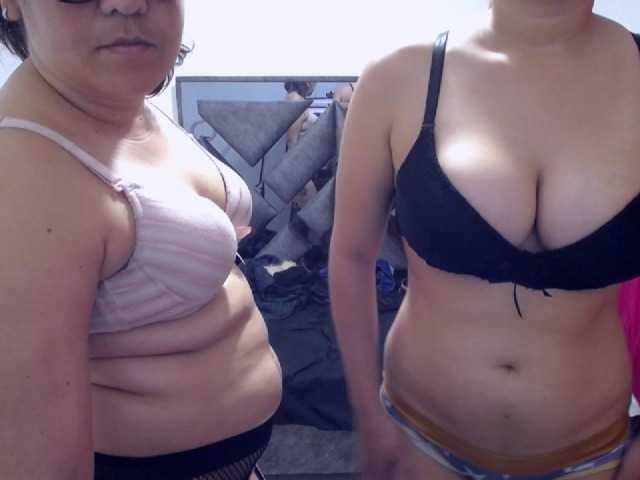 Live sex webcam photo for MADISONXANDER #272981563