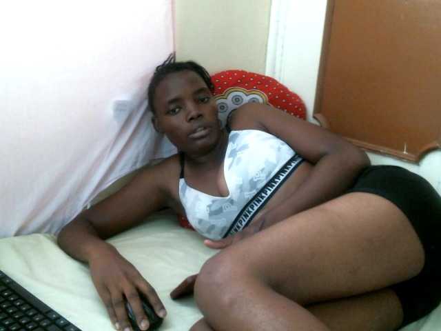 Live sex webcam photo for MAGNETIC-QUEEN #276757617