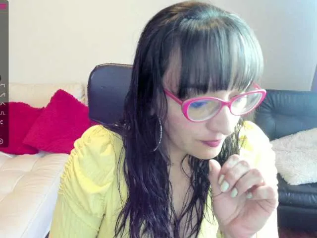 Live sex webcam photo for MARILYN-MONRO #273687956